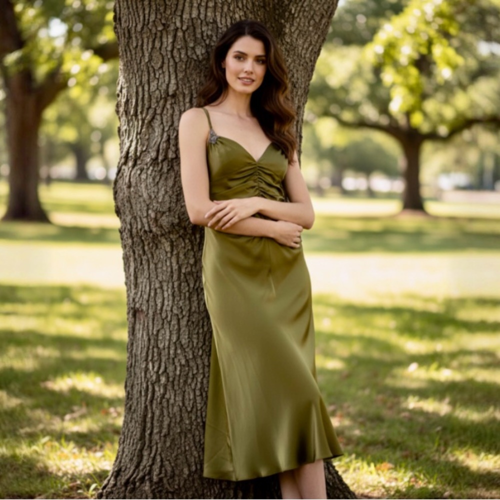 Badgley Mischka Green Rhinestone Cocktail Dress Size 6